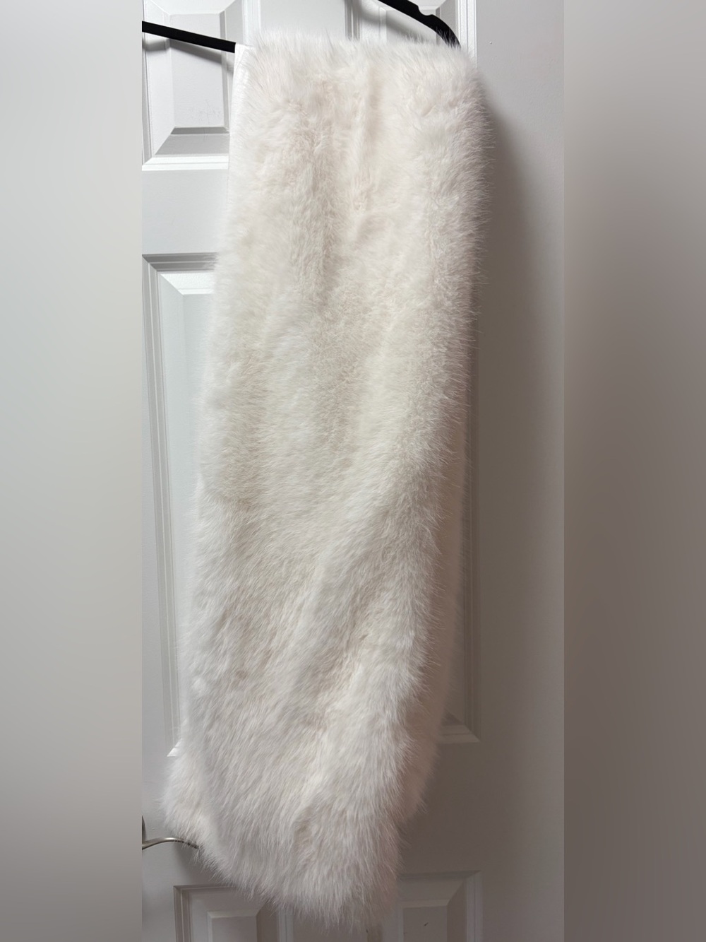 Soft Faux Fur Scarf in Cream